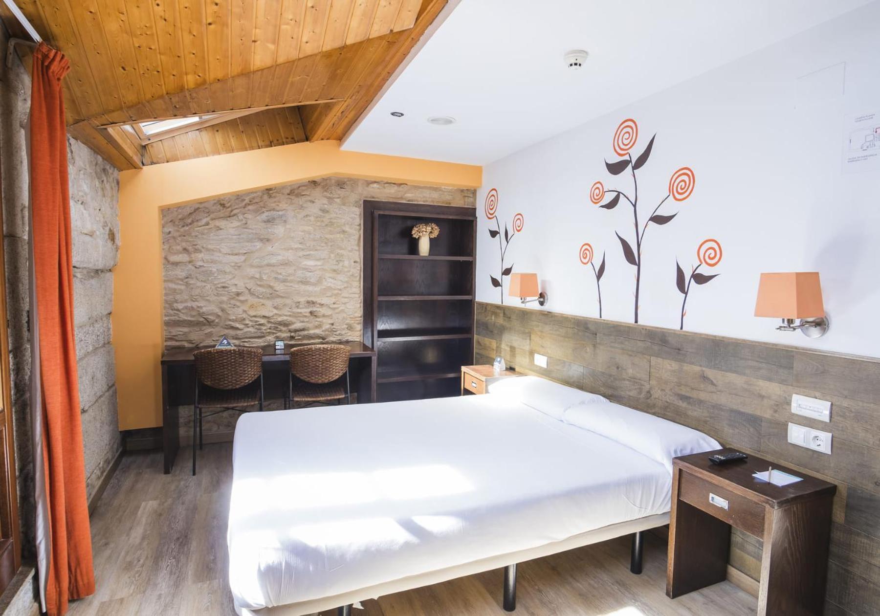 Hotel Alda Algalia ซานติอาโก เด กอมโปสเตลา ภายนอก รูปภาพ