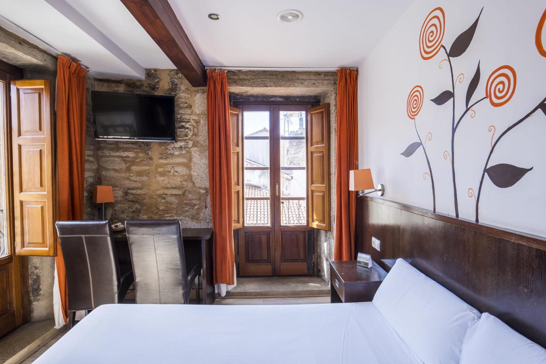 Hotel Alda Algalia ซานติอาโก เด กอมโปสเตลา ภายนอก รูปภาพ