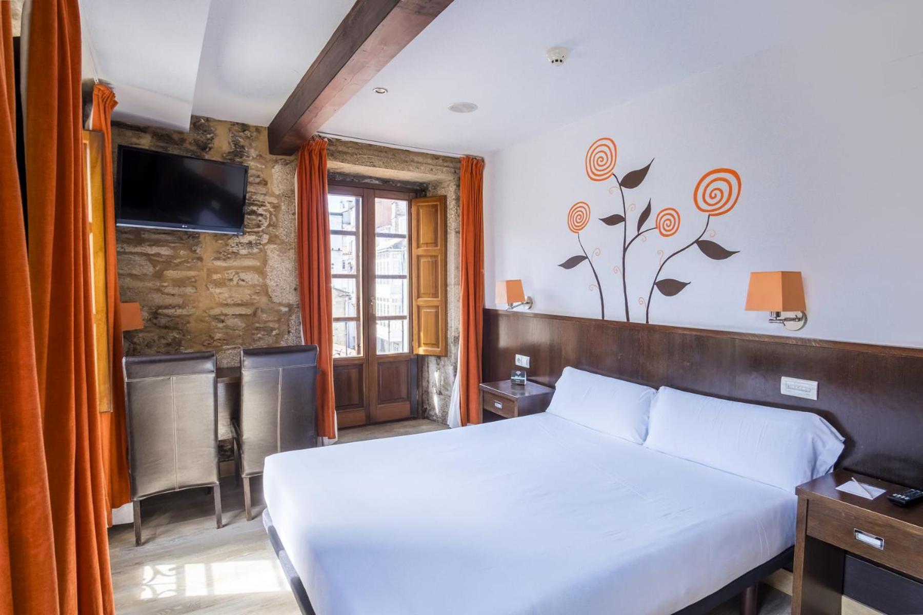Hotel Alda Algalia ซานติอาโก เด กอมโปสเตลา ภายนอก รูปภาพ